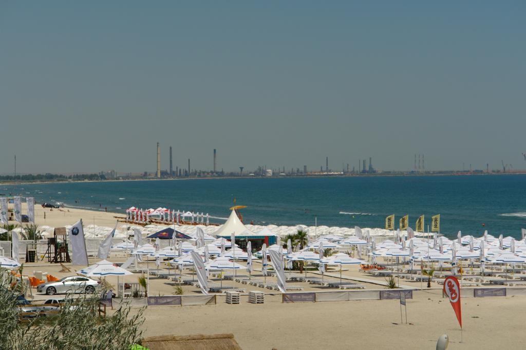 Blue Mamaia